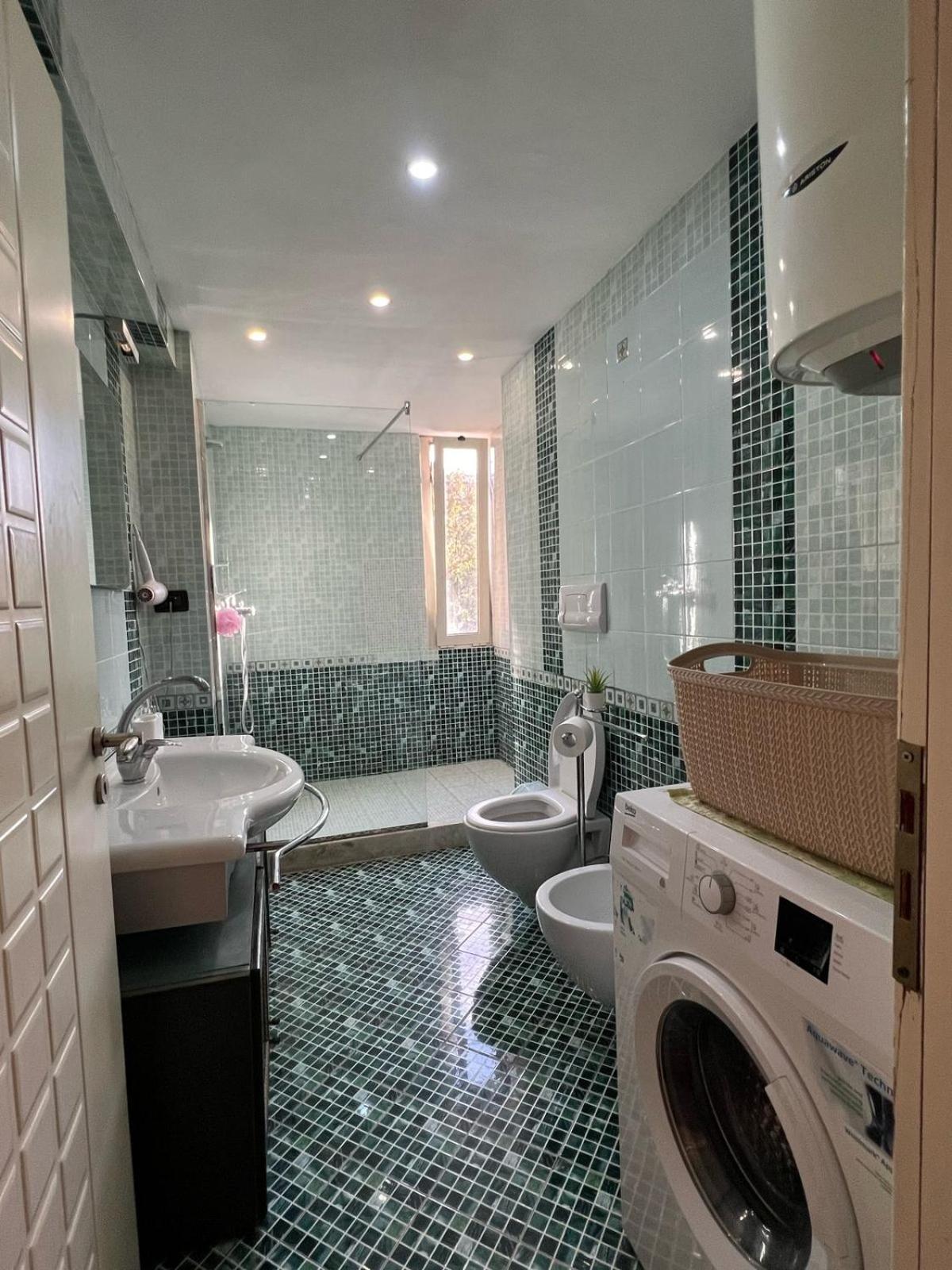 Hoja Apartment *